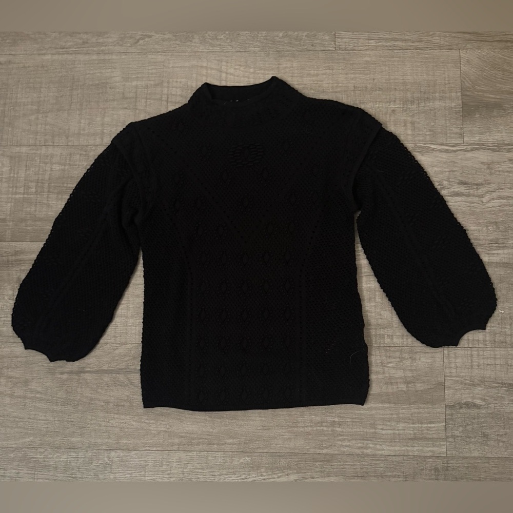 New WHBM Black Neck Crochet Sweater with Puff 3/4 Sleeves Size XS